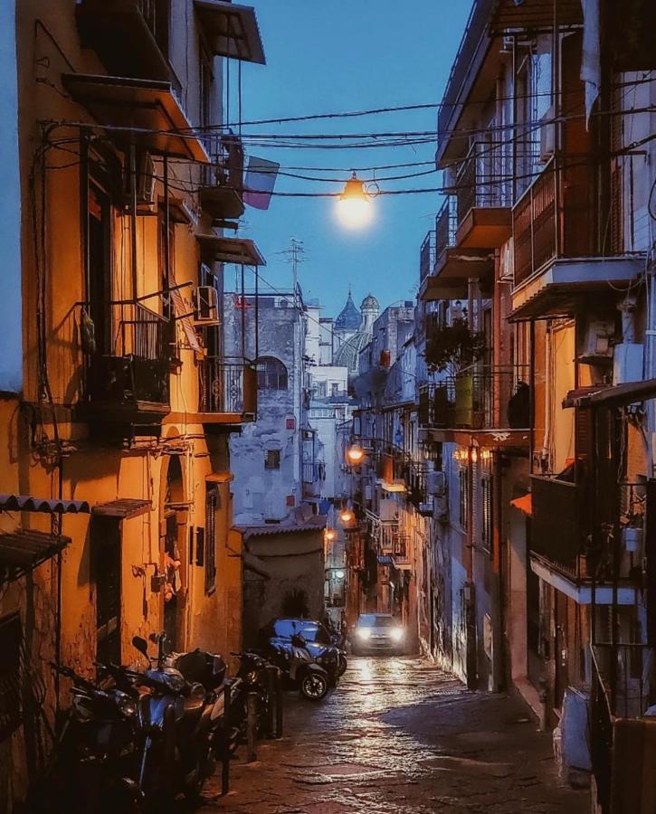 Willa Casa Elena - Casa Vacanze Napoli Centro Zewnętrze zdjęcie